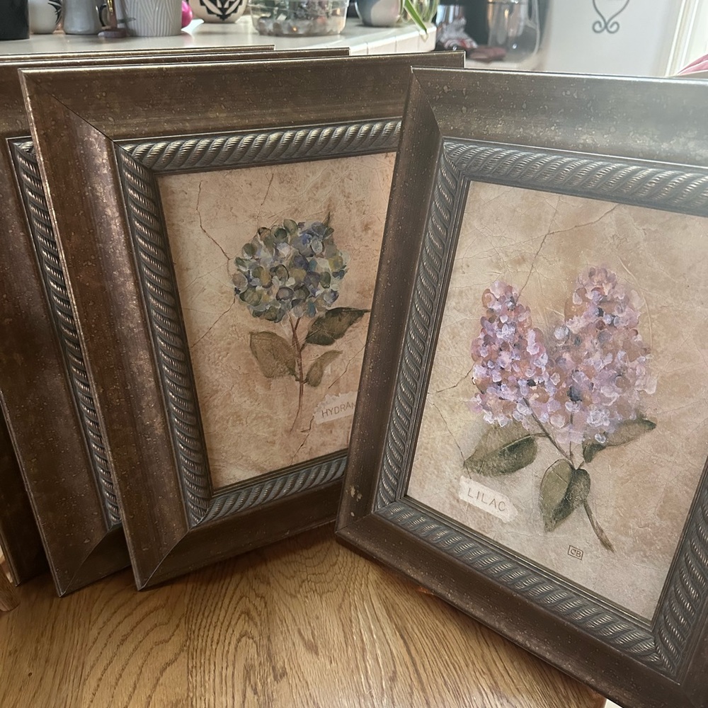 Set of 4 vintage flower wall decor